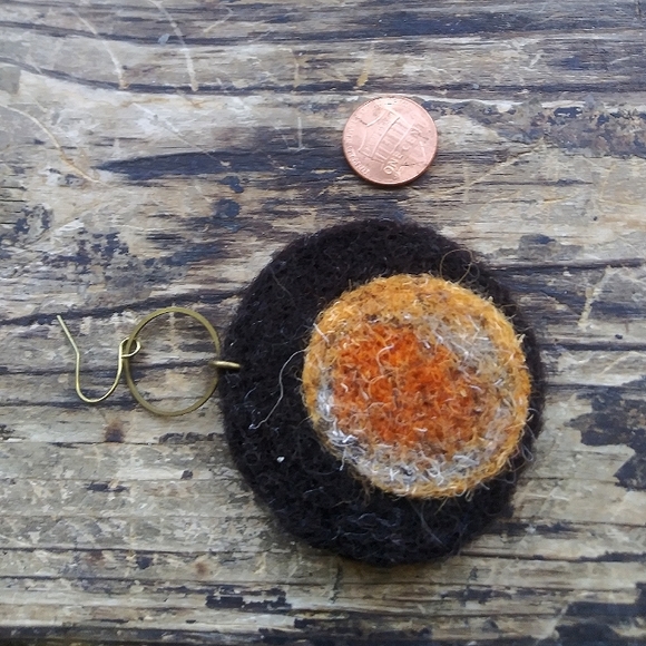 'Got Soul' Statement Earrings XXL - Picture 4 of 4